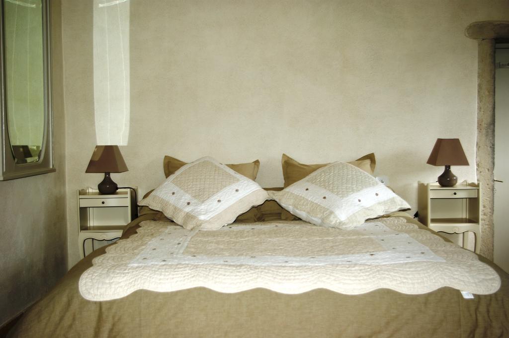 Le Mas De La Fontaine Bed and Breakfast Le Pegue Exterior foto