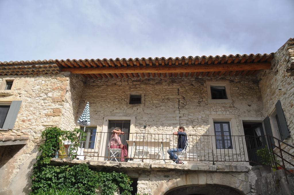Le Mas De La Fontaine Bed and Breakfast Le Pegue Exterior foto